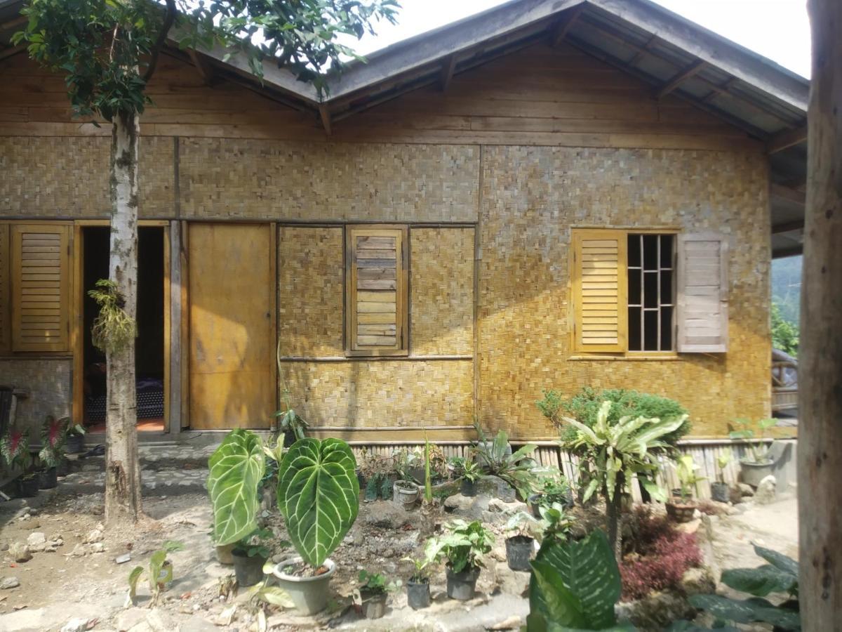 De Salak Homestay Bogor Exterior foto